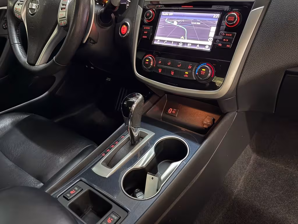 2018 Nissan Altima - 1N4AL3AP5JC151124 - Image #16