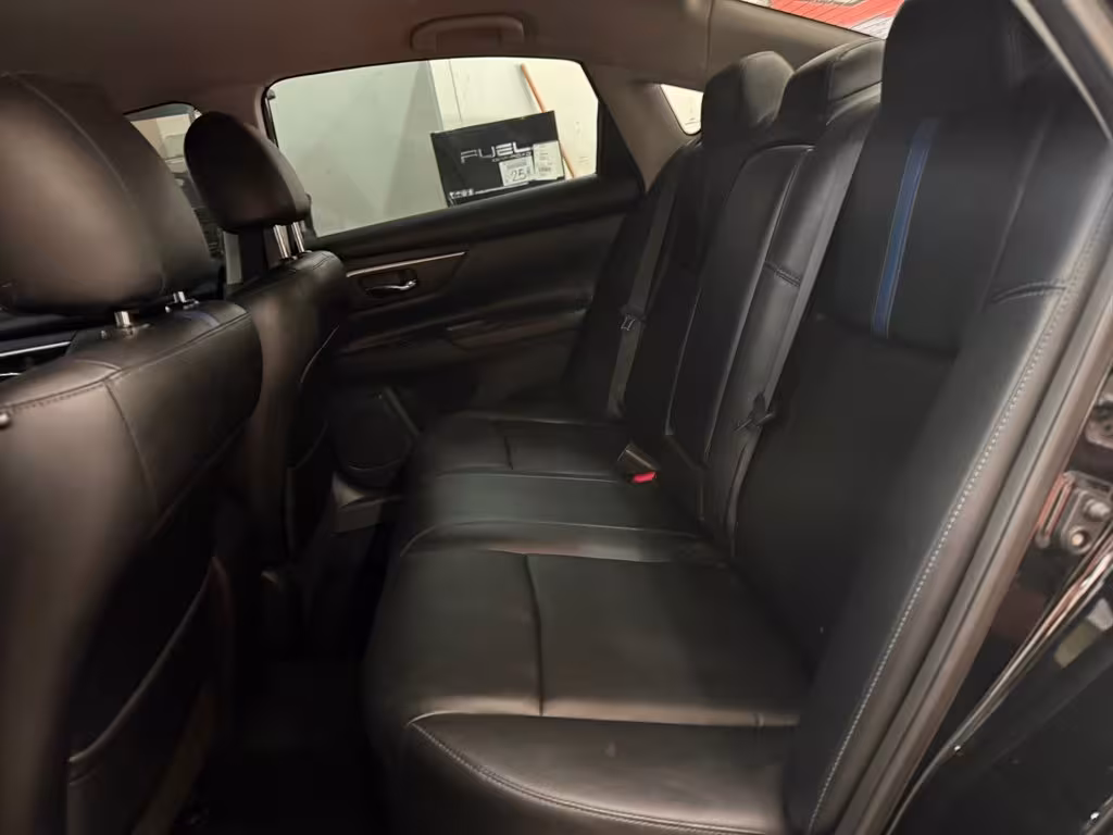 2018 Nissan Altima - 1N4AL3AP5JC151124 - Image #18