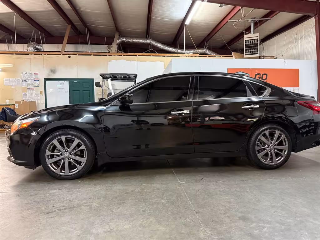 2018 Nissan Altima - 1N4AL3AP5JC151124 - Image #9