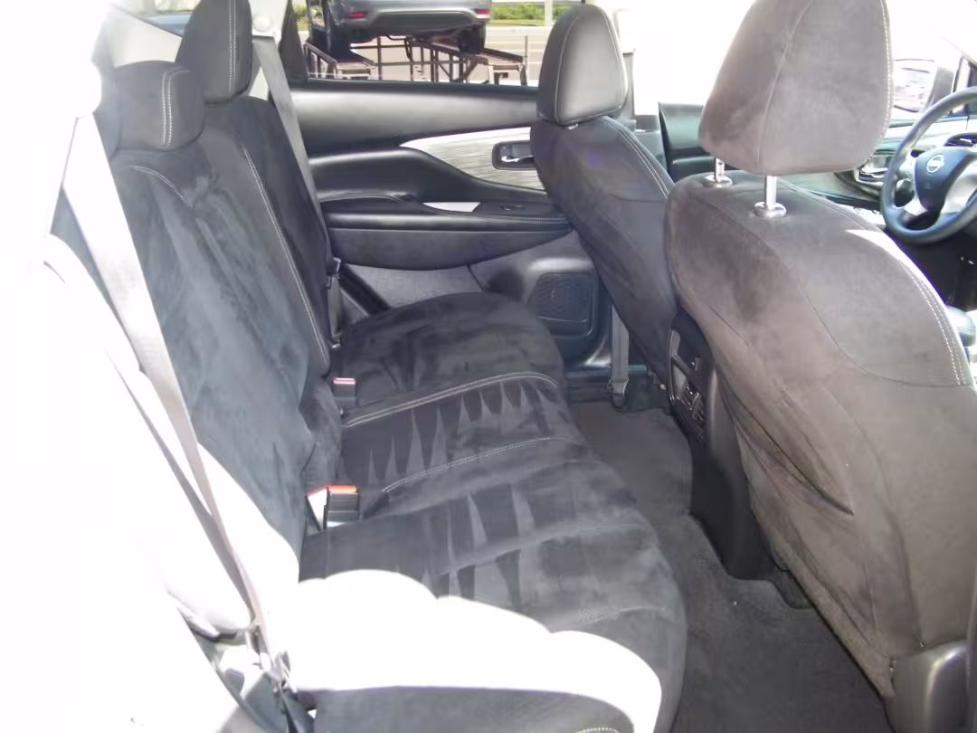 2018 Nissan Murano - 5N1AZ2MG2JN105510 - Image #11
