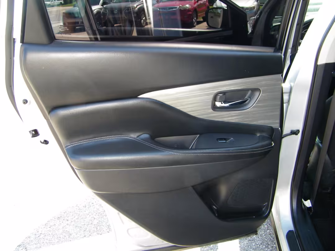 2018 Nissan Murano - 5N1AZ2MG2JN105510 - Image #8