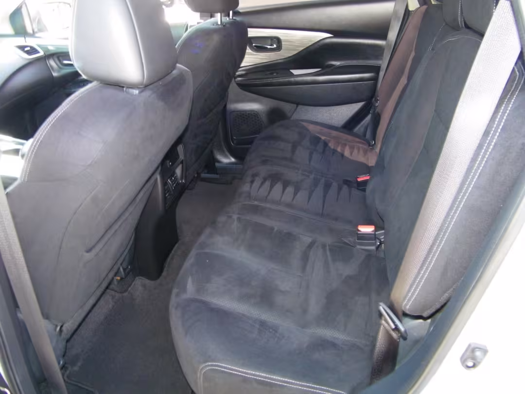 2018 Nissan Murano - 5N1AZ2MG2JN105510 - Image #9