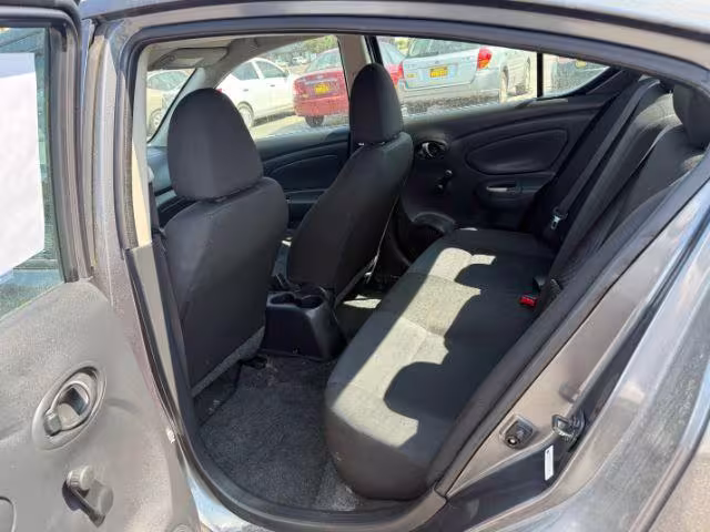 2018 Nissan Versa - 3N1CN7AP2JL811888 - Image #7