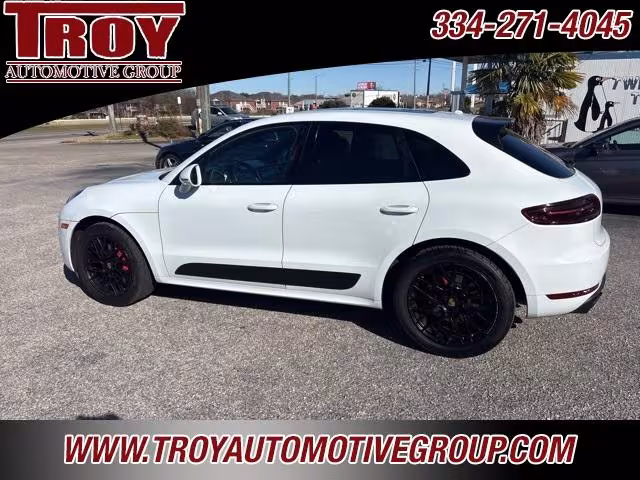 2018 Porsche Macan - WP1AG2A57JLB61837 - Image #3