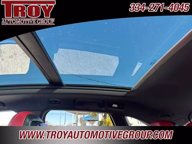 2018 Porsche Macan - WP1AG2A57JLB61837 - Image #31