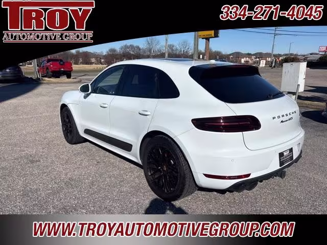 2018 Porsche Macan - WP1AG2A57JLB61837 - Image #5