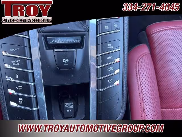 2018 Porsche Macan - WP1AG2A57JLB61837 - Image #56