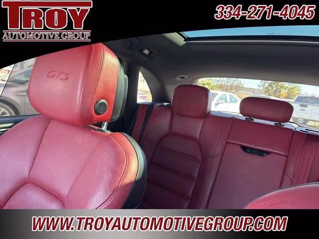 2018 Porsche Macan - WP1AG2A57JLB61837 - Image #63