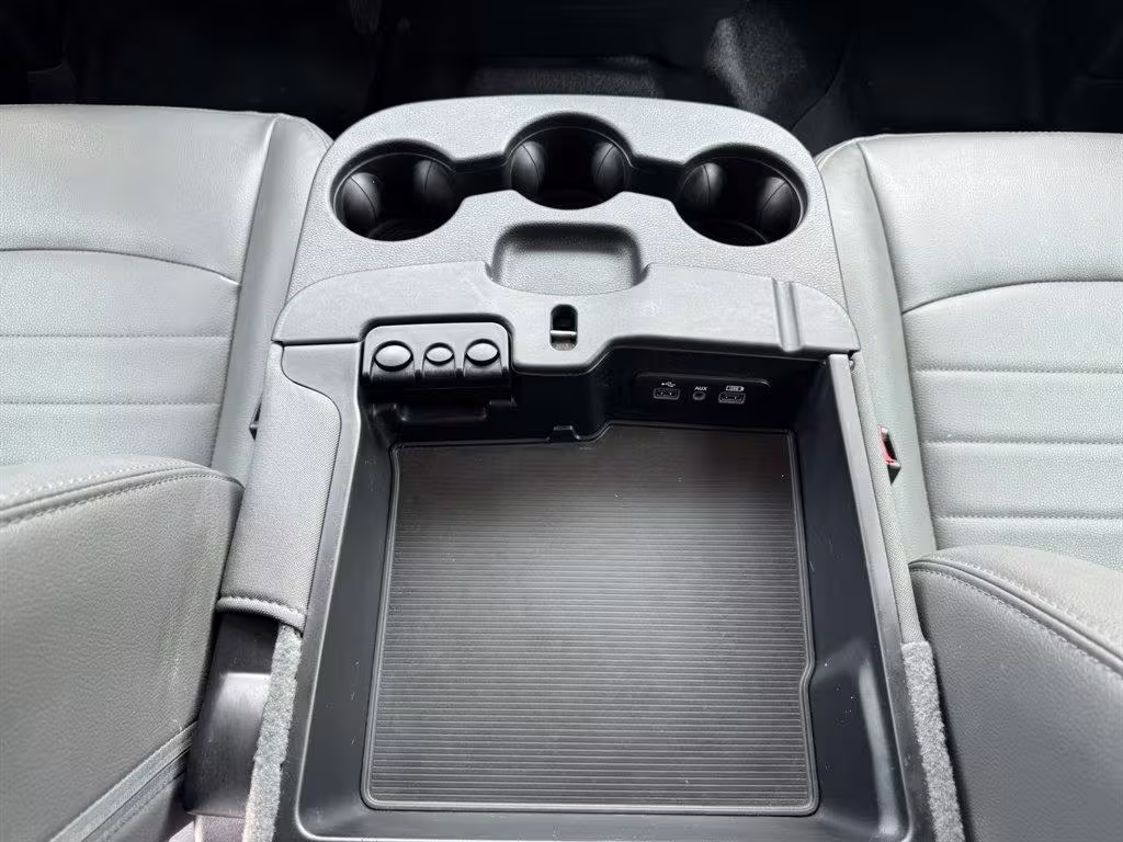 2018 Ram 1500 - 1C6RR7KM3JS262419 - Image #16