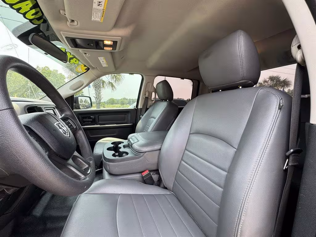 2018 Ram 1500 - 1C6RR7KM3JS262419 - Image #20