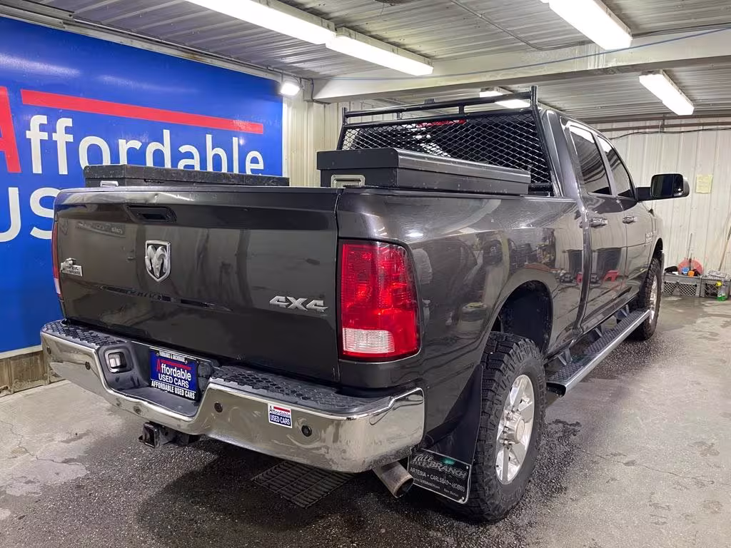 2018 Ram 3500 - 3C63R3DJ6JG345335 - Image #2