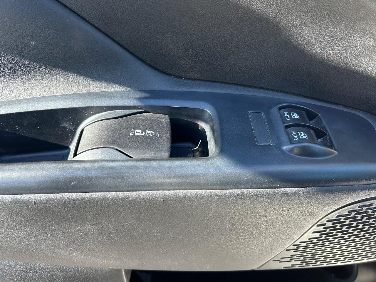 2018 Ram ProMaster City - ZFBERFAB1J6L41195 - Image #18