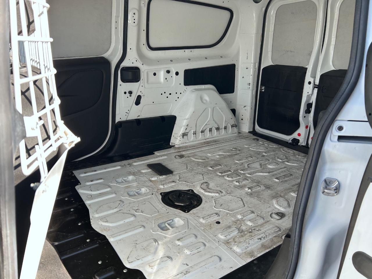 2018 Ram ProMaster City - ZFBERFAB1J6L41195 - Image #9