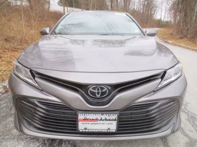 2018 Toyota Camry - 4T1B11HK8JU651822 - Image #2