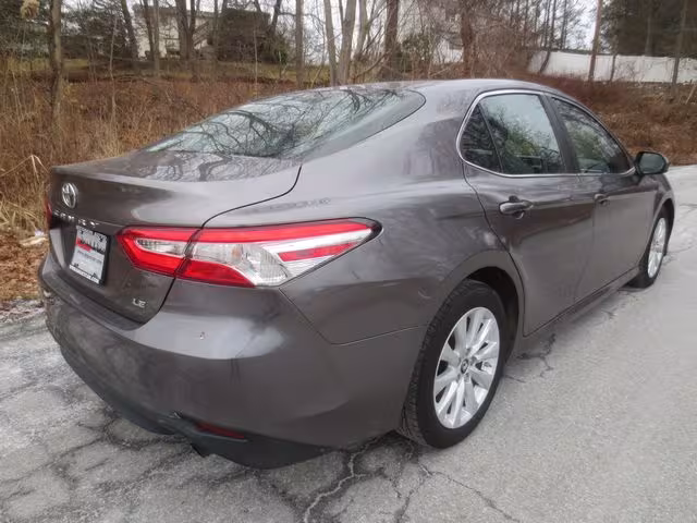 2018 Toyota Camry - 4T1B11HK8JU651822 - Image #3