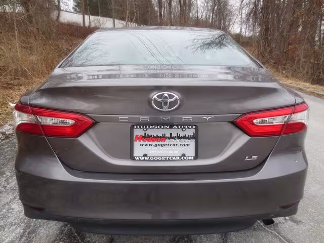 2018 Toyota Camry - 4T1B11HK8JU651822 - Image #5