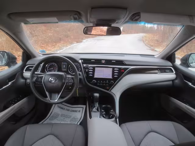 2018 Toyota Camry - 4T1B11HK8JU651822 - Image #7