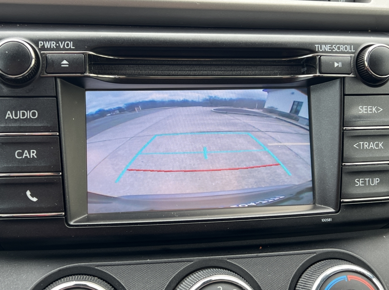 2018 Toyota RAV4 - 2T3ZFREV0JW517777 - Image #3