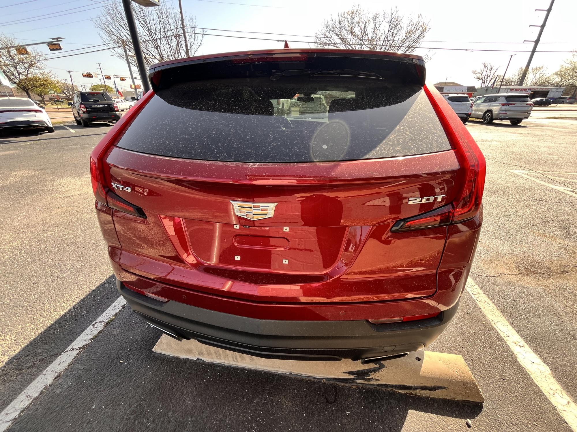 2019 Cadillac XT4 - 1GYAZAR44KF228812 - Image #4
