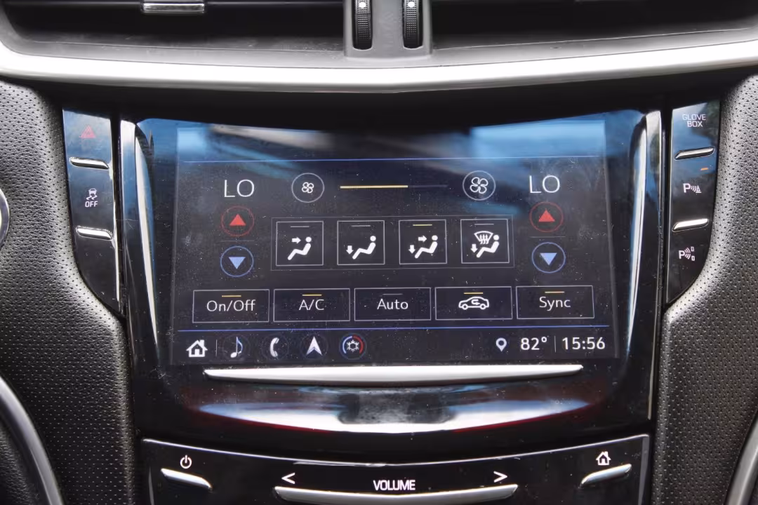2019 Cadillac XTS - 2G61M5S38K9105376 - Image #17