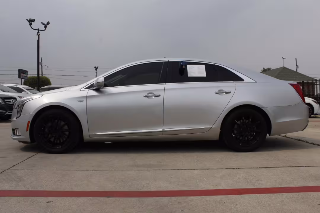 2019 Cadillac XTS - 2G61M5S38K9105376 - Image #3