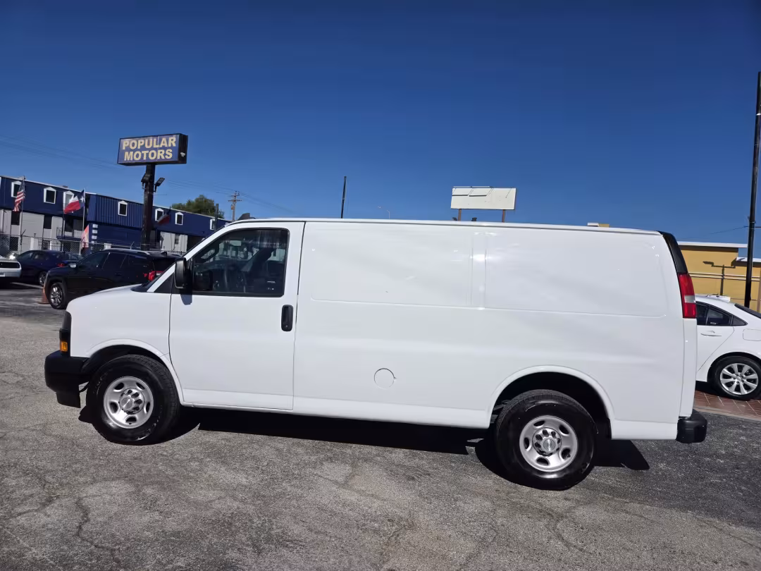 2019 Chevrolet Express - 1GCWGAFG9K1225238 - Image #1