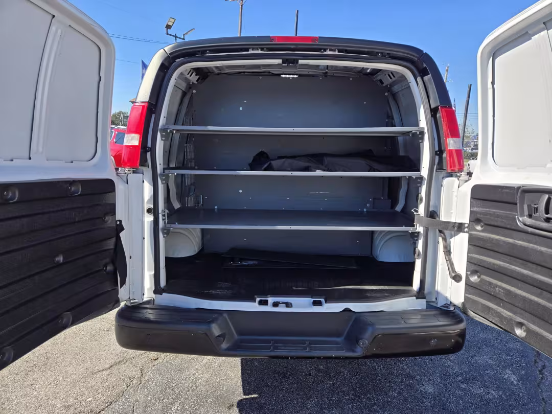 2019 Chevrolet Express - 1GCWGAFG9K1225238 - Image #13