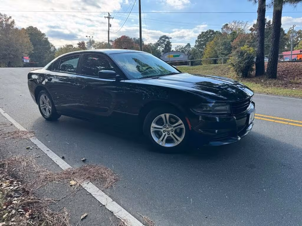 2019 Dodge Charger - 2C3CDXBG4KH680699 - Image #1