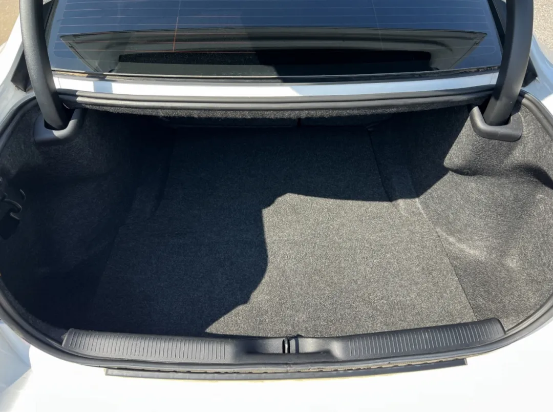 2019 Dodge Charger - 2C3CDXCT6KH666198 - Image #22
