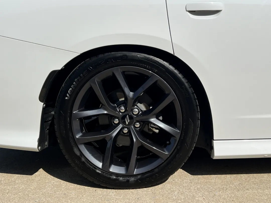 2019 Dodge Charger - 2C3CDXCT6KH666198 - Image #40