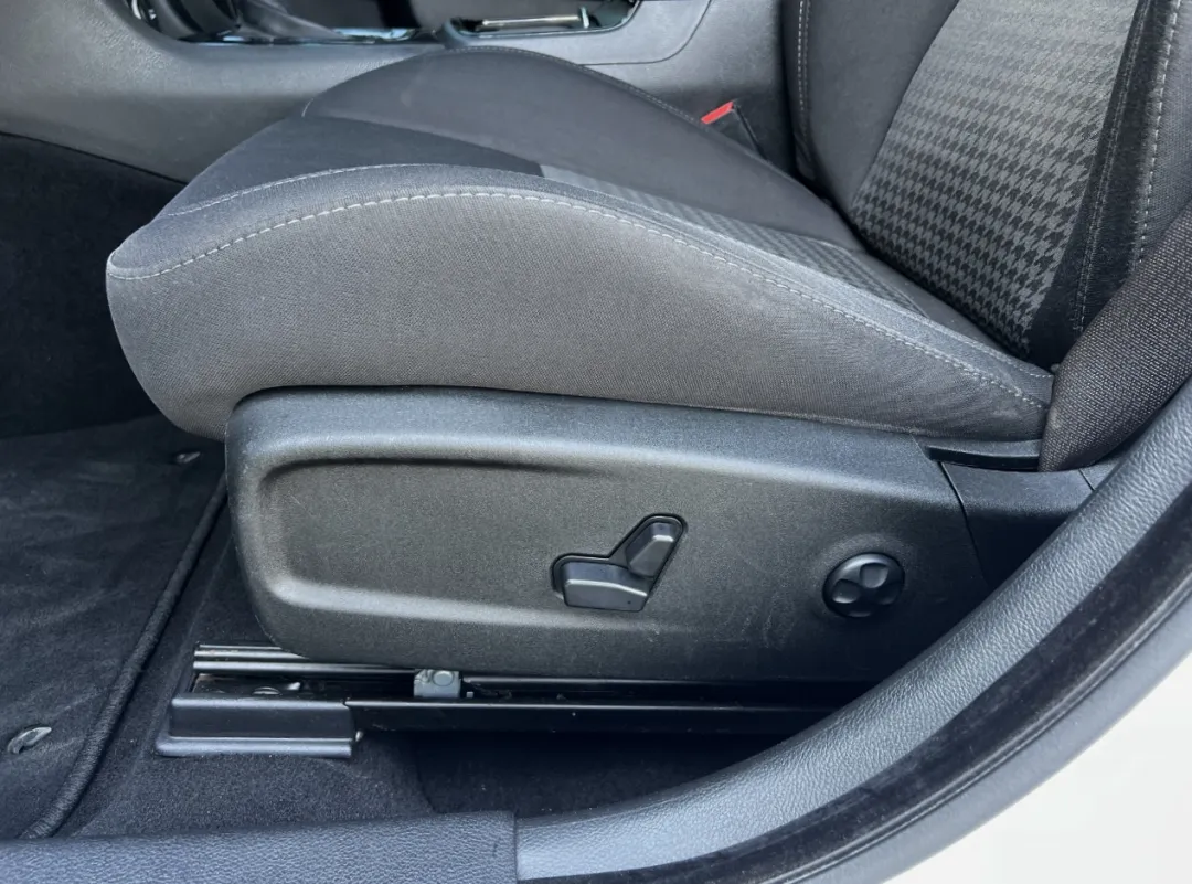 2019 Dodge Charger - 2C3CDXCT6KH666198 - Image #6