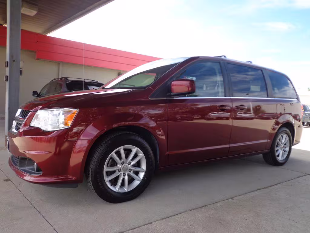 2019 Dodge Grand Caravan - 2C4RDGCG7KR717016 - Image #1