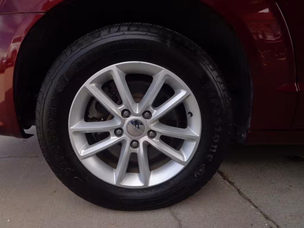 2019 Dodge Grand Caravan - 2C4RDGCG7KR717016 - Image #10