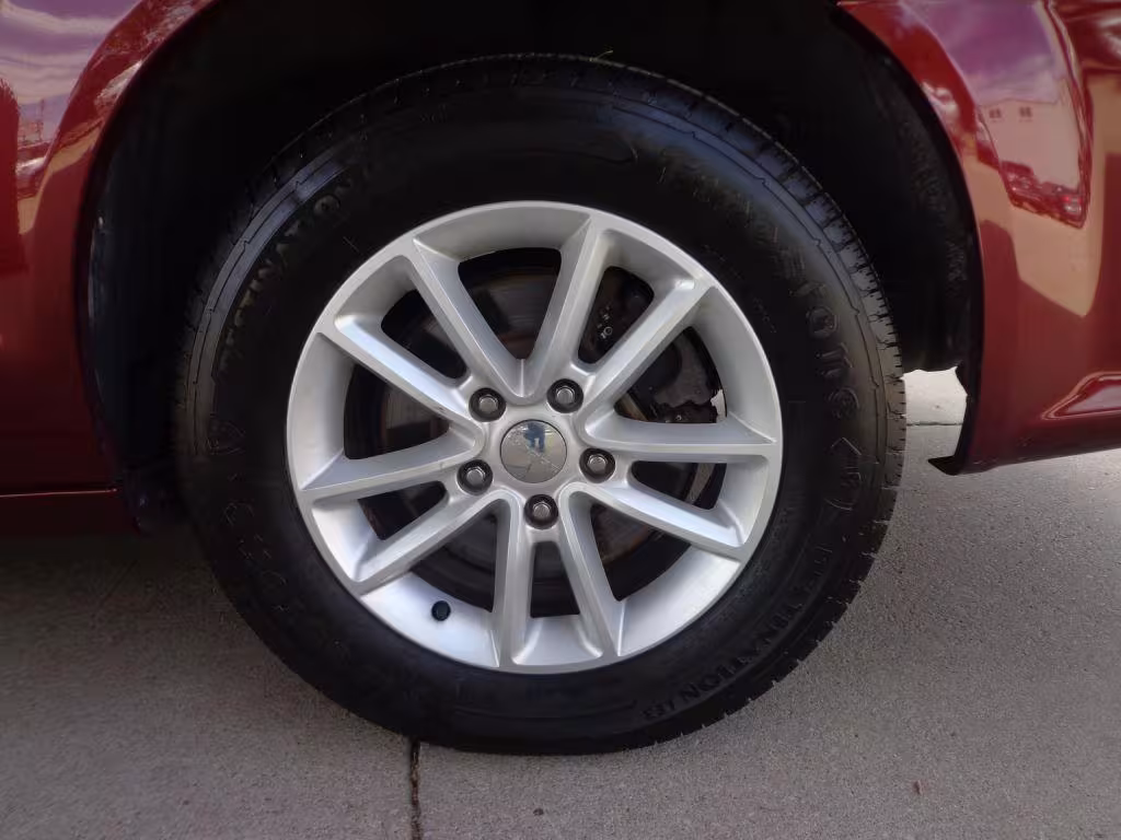 2019 Dodge Grand Caravan - 2C4RDGCG7KR717016 - Image #11