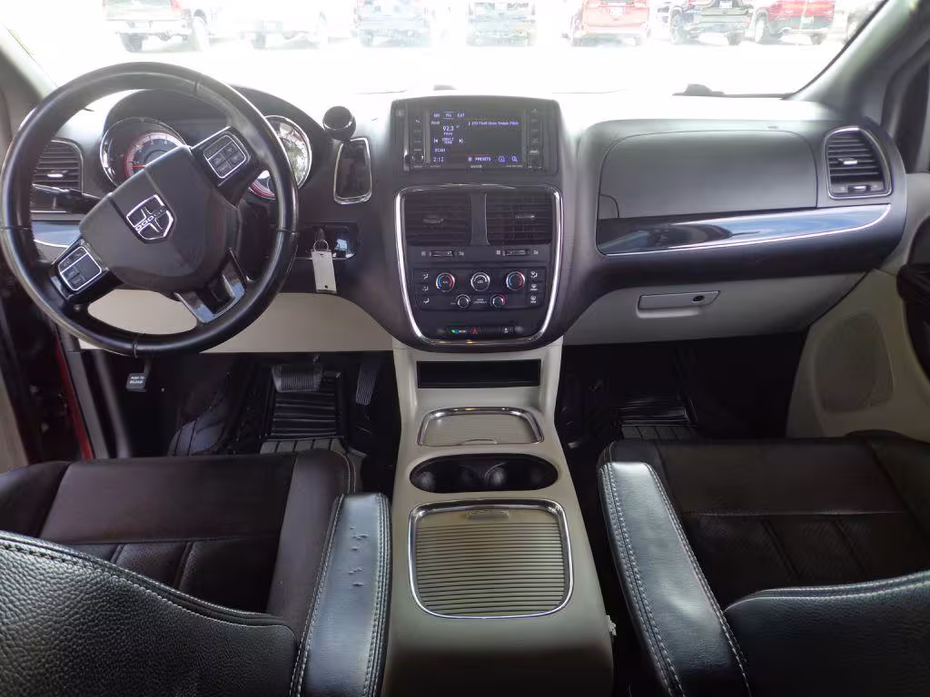 2019 Dodge Grand Caravan - 2C4RDGCG7KR717016 - Image #22