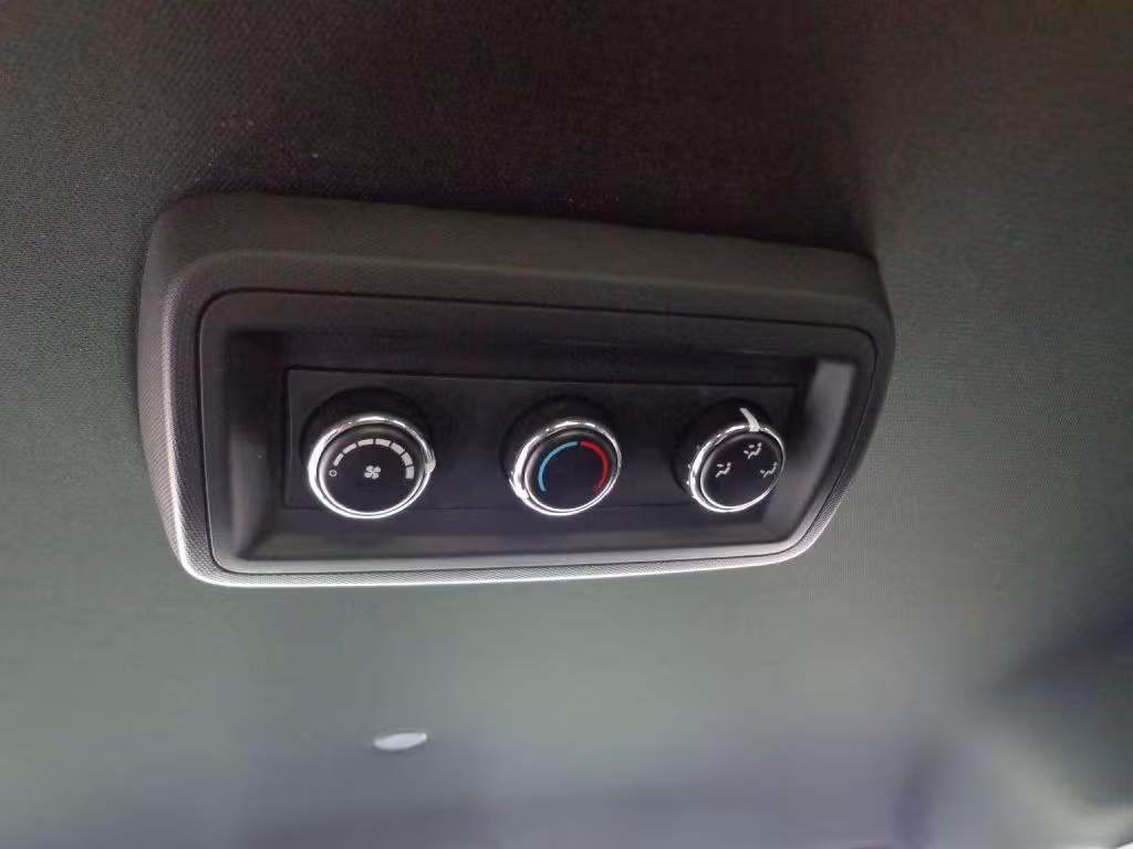 2019 Dodge Grand Caravan - 2C4RDGCG7KR717016 - Image #23