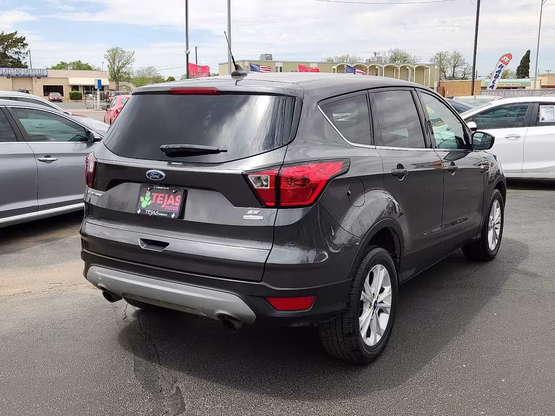 2019 Ford Escape - 1FMCU0GDXKUA24551 - Image #1