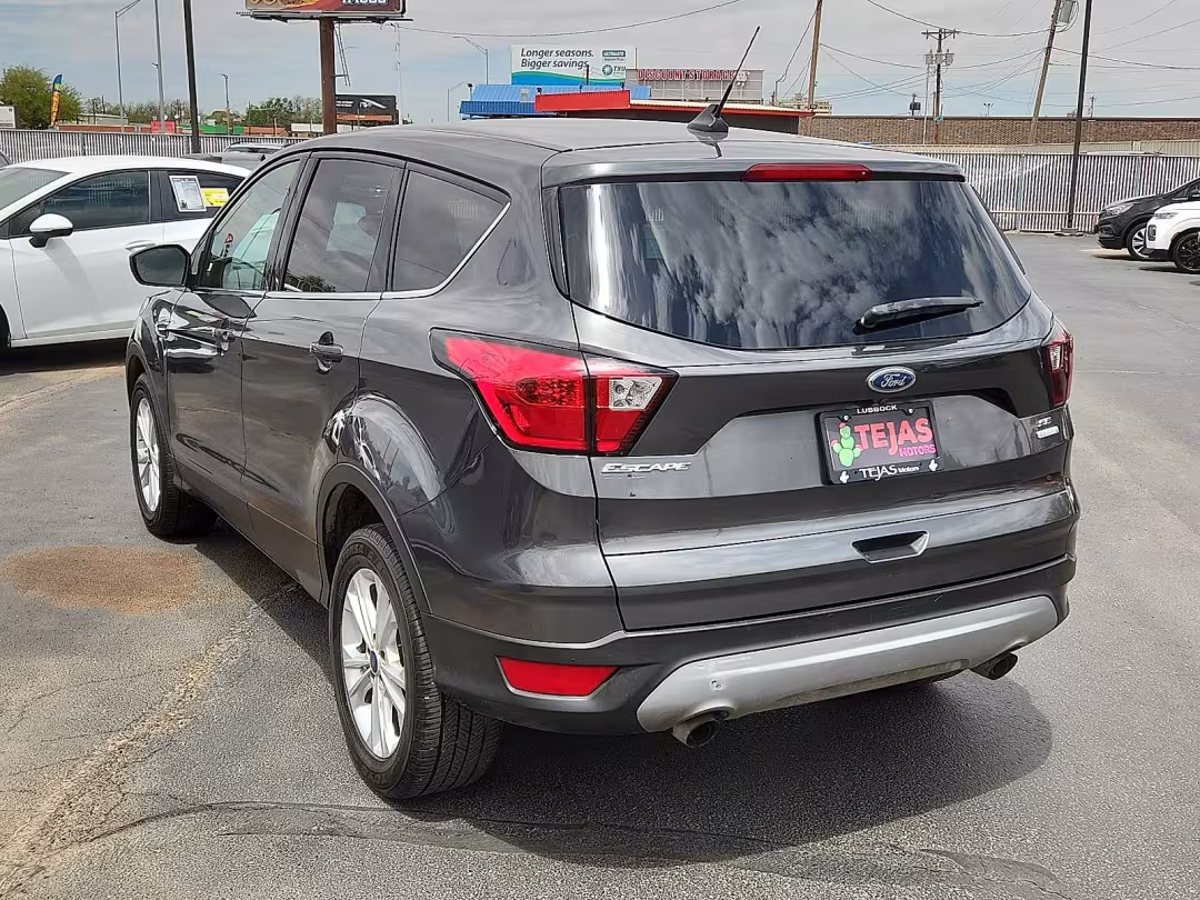 2019 Ford Escape - 1FMCU0GDXKUA24551 - Image #2