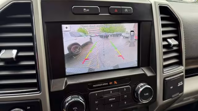 2019 Ford F-150 - 1FTFW1E49KKC34753 - Image #12