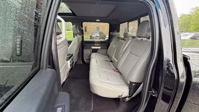 2019 Ford F-150 - 1FTFW1E49KKC34753 - Image #17