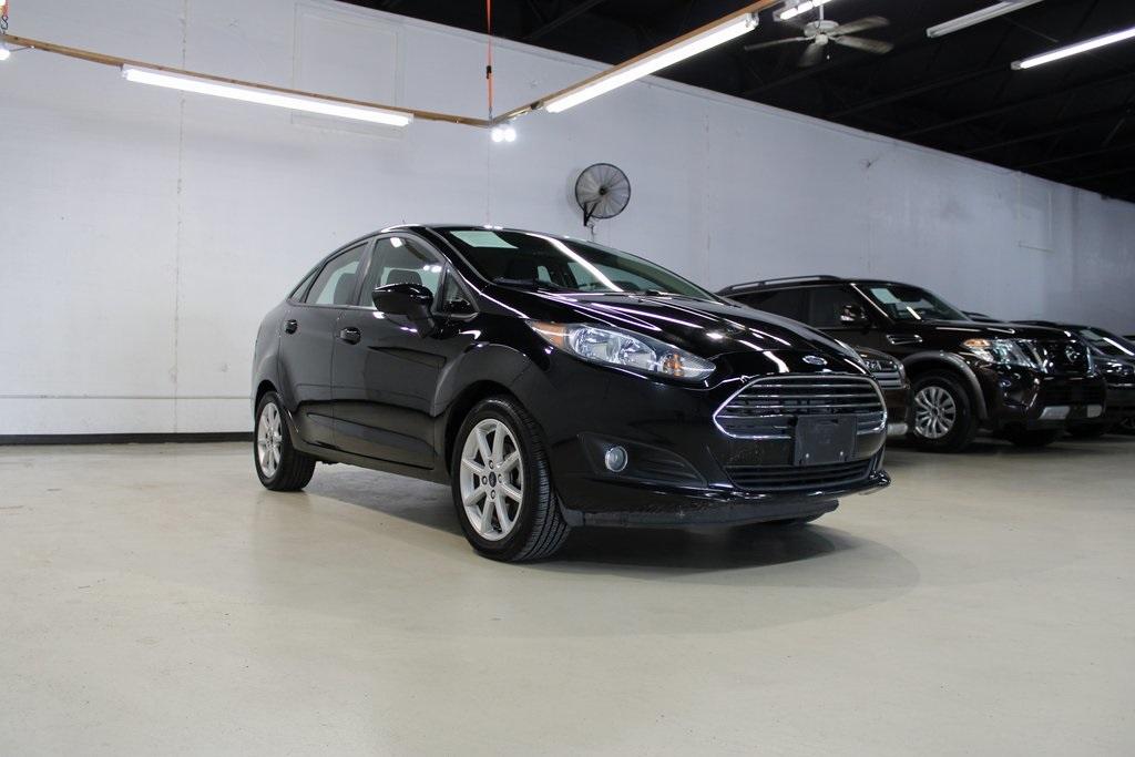 2019 Ford Fiesta - 3FADP4BJ9KM122744 - Image #2