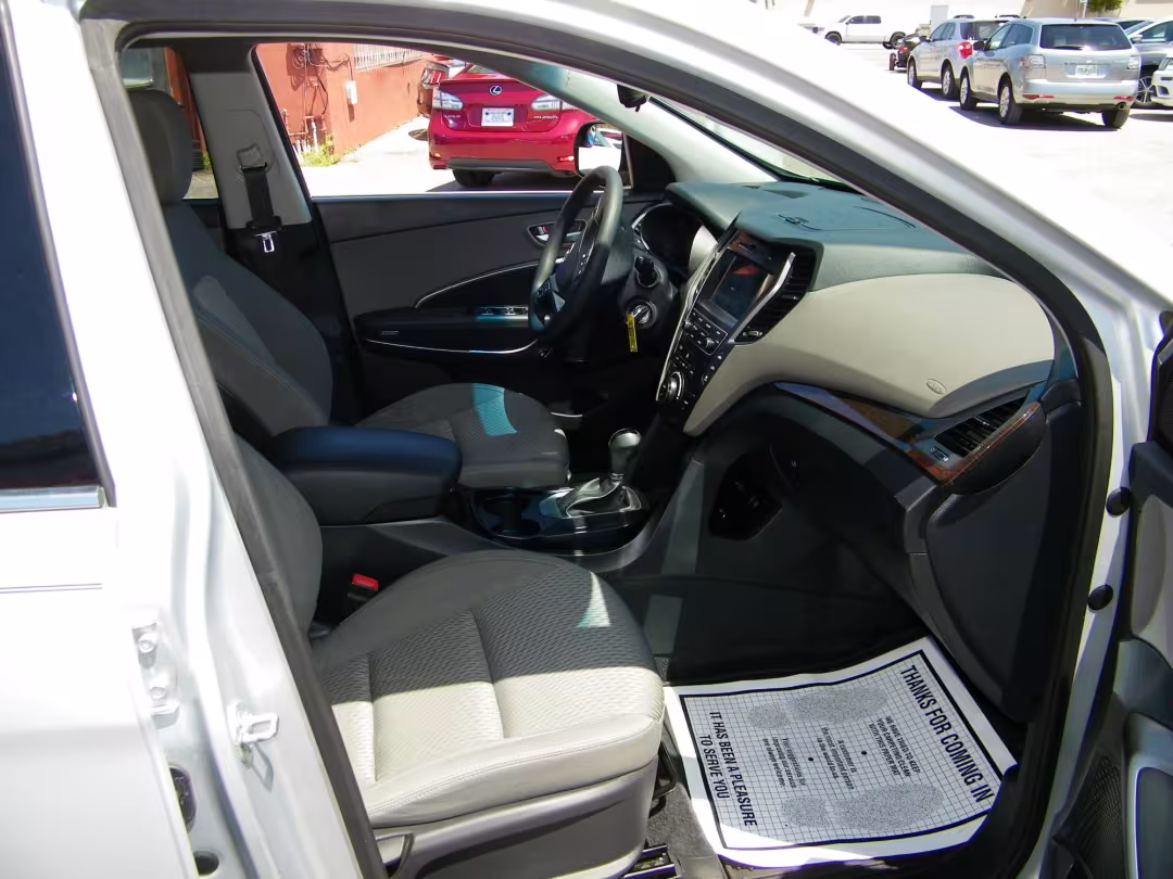 2019 Hyundai Santa Fe XL - KM8SM4HF2KU302801 - Image #13