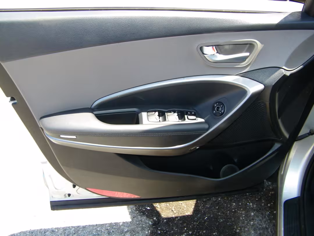 2019 Hyundai Santa Fe XL - KM8SM4HF2KU302801 - Image #14