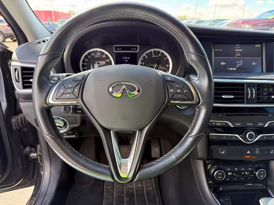 2019 Infiniti QX30 - SJKCH5CR7KA008667 - Image #13