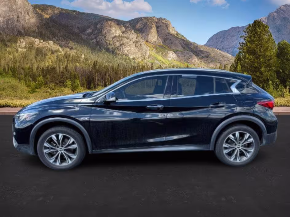 2019 Infiniti QX30 - SJKCH5CR7KA008667 - Image #2