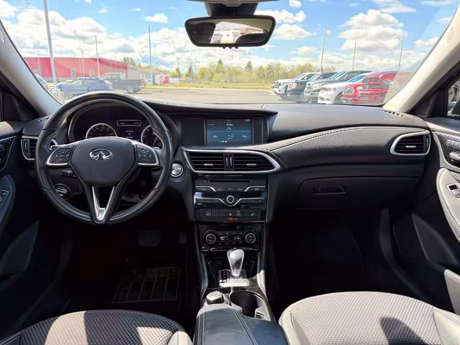 2019 Infiniti QX30 - SJKCH5CR7KA008667 - Image #20
