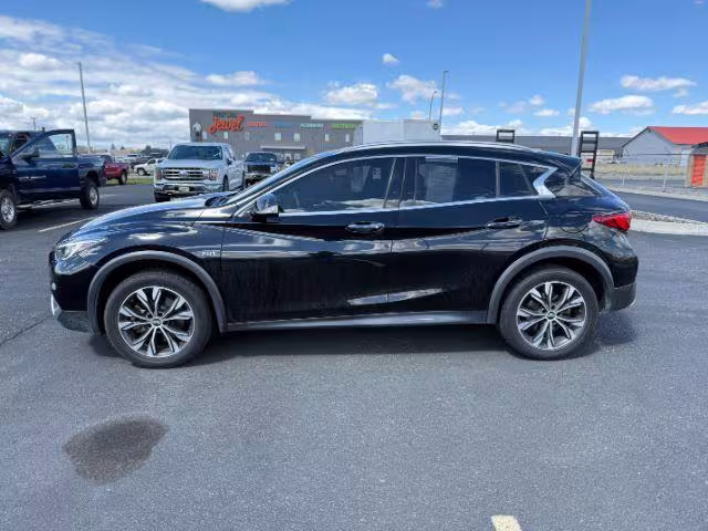 2019 Infiniti QX30 - SJKCH5CR7KA008667 - Image #22