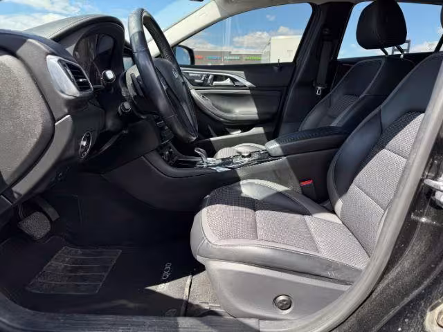 2019 Infiniti QX30 - SJKCH5CR7KA008667 - Image #31