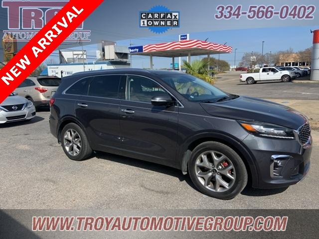 2019 Kia Sorento - 5XYPK4A58KG450213 - Image #2