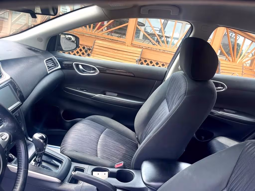 2019 Nissan Sentra - 3N1AB7AP6KY414270 - Image #11